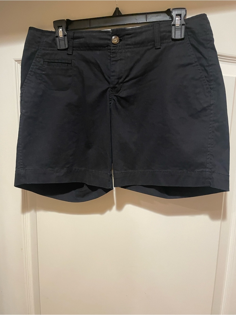 Old Navy black Women's Chino Shorts